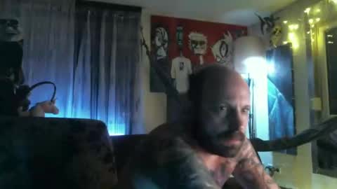 Snapshot of mad_dem0n chatting on February 2025 11:48:02 PM Manuel online show from February 2025 11:48:02 PM