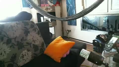 Snapshot of mad_dem0n chatting on March 2025 12:32:02 PM Manuel online show from March 2025 12:32:02 PM