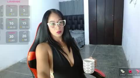 EMILY online show from July 2026 06:52:02 AM