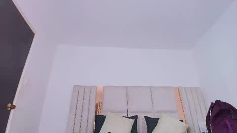 Gabriela - Madameebony online show from July 2026 11:28:01 AM