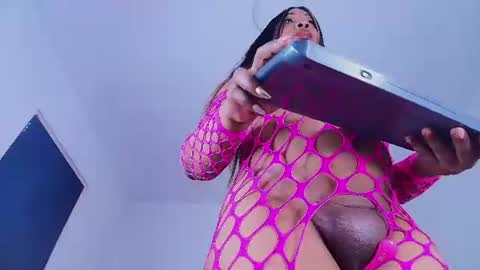 Gabriela - Madameebony online show from July 2026 11:50:02 AM