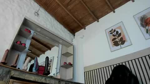 madame ibby online show from May 2026 12:00:01 PM