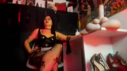 madame ibby online show from July 2026 06:31:02 AM