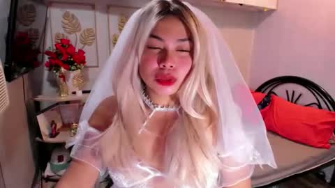 Ivy online show from November 2025 09:01:01 AM