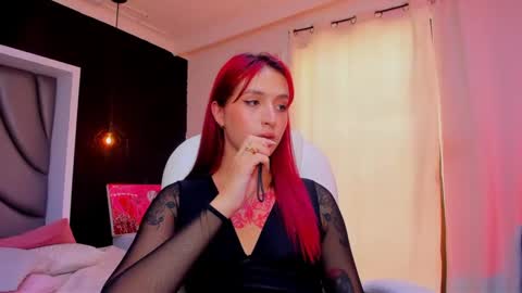 Snapshot of madame_lilith chatting on January 2025 02:28:02 PM madame lilith online show from January 2025 02:28:02 PM