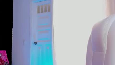 Snapshot of madame_lilith chatting on February 2025 06:04:01 PM madame lilith online show from February 2025 06:04:01 PM