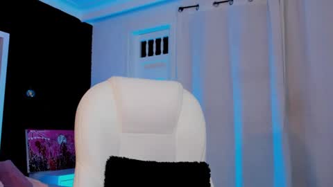 Snapshot of madame_lilith chatting on March 2025 11:22:02 AM madame lilith online show from March 2025 11:22:02 AM