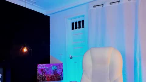 Snapshot of madame_lilith chatting on October 2025 11:11:01 AM madame lilith online show from October 2025 11:11:01 AM