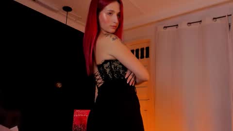 Snapshot of madame_lilith chatting on December 2025 11:16:02 AM madame lilith online show from December 2025 11:16:02 AM