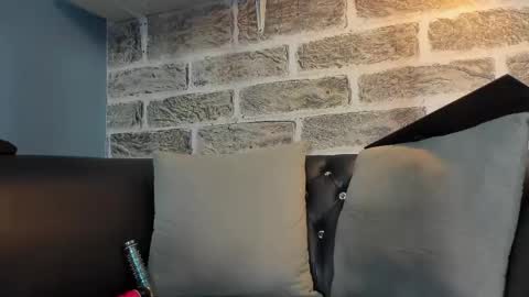 Madame online show from May 2026 08:29:01 PM
