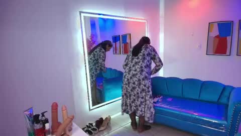 Madame Scarllet  online show from June 2026 11:34:01 AM