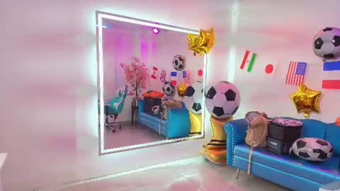 Madame Scarllet  online show from June 2026 11:12:02 AM