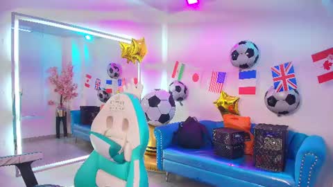 Madame Scarllet  online show from July 2026 11:23:01 AM