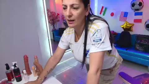 Madame Scarllet  online show from July 2026 11:47:01 AM