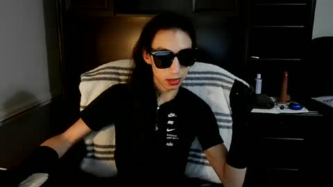 Madame Widow online show from July 2026 10:41:01 AM