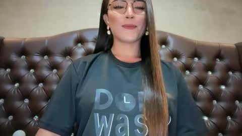 Alison Kloss online show from May 2026 04:18:02 AM