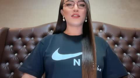 Alison Kloss online show from July 2026 11:22:01 PM