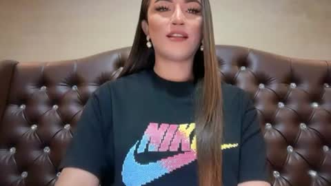Alison Kloss online show from July 2026 11:19:01 PM