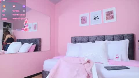 Maddie online show from November 2025 07:48:02 PM