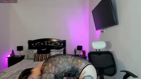 Maddie  online show from February 2026 02:13:01 PM