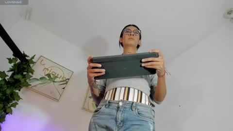 Snapshot of maddie_ray_ chatting on April 2026 12:14:01 PM Maddie Ray online show from April 2026 12:14:01 PM