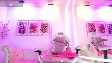 maddie_t18 online show from July 2026 03:03:02 PM