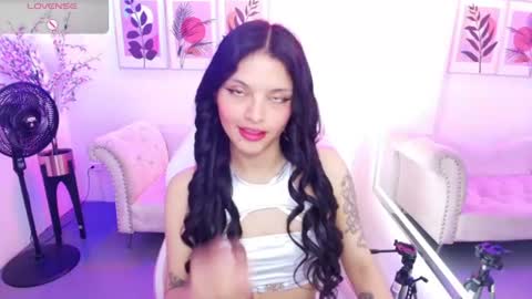 maddie_t18 online show from July 2026 11:24:01 AM