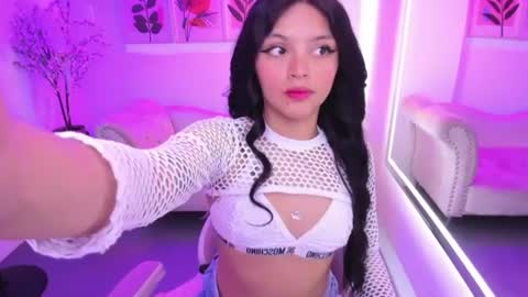 maddie_t18 online show from July 2026 11:37:02 AM