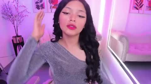 maddie_t18 online show from July 2026 11:38:02 AM