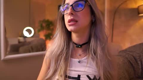 Snapshot of maddiebryggs chatting on March 2026 10:08:02 AM Maddie online show from March 2026 10:08:02 AM