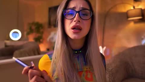 Snapshot of maddiebryggs chatting on March 2026 10:09:02 AM Maddie online show from March 2026 10:09:02 AM