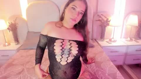 Snapshot of maddieevans_ chatting on December 2025 12:12:02 PM Maddie online show from December 2025 12:12:02 PM