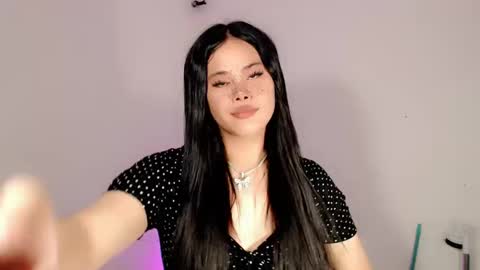 Im ZY DONT FORGET TO FOLLOW ME - online show from February 2025 04:54:02 PM