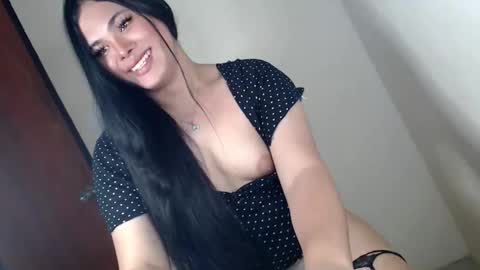 Im ZY DONT FORGET TO FOLLOW ME - online show from April 2026 02:51:02 AM