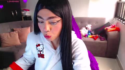 Snapshot of maddiie_and_clyde chatting on March 2026 02:44:01 PM maddiie and clyde online show from March 2026 02:44:01 PM