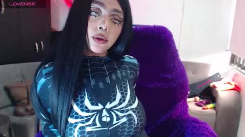 Snapshot of maddiie_and_clyde chatting on March 2026 06:42:02 PM maddiie and clyde online show from March 2026 06:42:02 PM