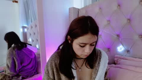 Maddy UwU online show from December 2024 06:38:01 PM