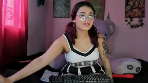 Snapshot of maddy_jhonsson chatting on May 2026 09:21:02 PM Maddy online show from May 2026 09:21:02 PM