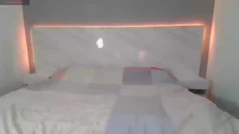 Snapshot of maddy_paris69 chatting on September 2025 04:51:02 PM Paris online show from September 2025 04:51:02 PM