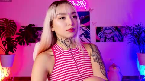 maddy_uwu online show from February 2025 01:05:02 AM