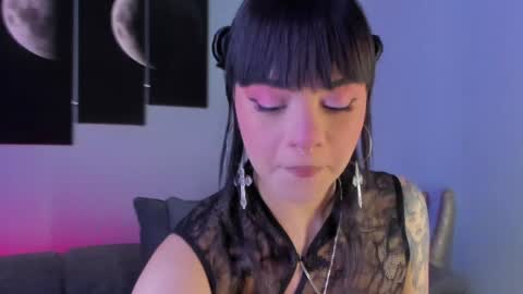 Maddy  online show from January 2025 09:01:02 PM