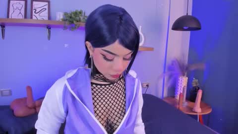 Snapshot of maddy_walker chatting on November 2025 11:44:01 AM Maddy online show from November 2025 11:44:01 AM