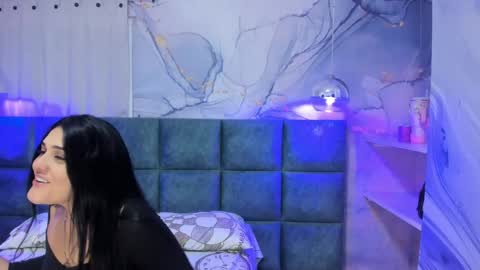 Snapshot of maddysexx_ chatting on April 2026 11:42:02 AM Maddy online show from April 2026 11:42:02 AM