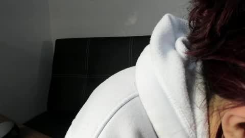 Snapshot of madelaine_blosson chatting on May 2026 10:21:01 AM Madelaine online show from May 2026 10:21:01 AM