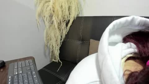 Snapshot of madelaine_blosson chatting on May 2026 10:23:02 AM Madelaine online show from May 2026 10:23:02 AM