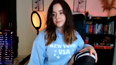 madelamee online show from July 2026 11:45:01 PM