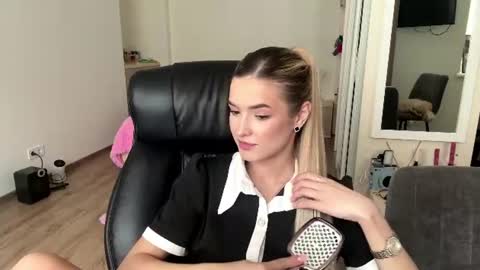 Alisa online show from July 2026 09:03:01 AM