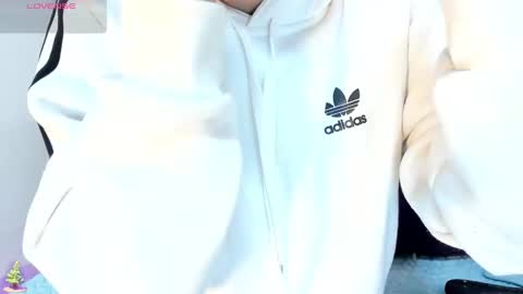 Madelin Clerk online show from December 2024 03:13:01 PM