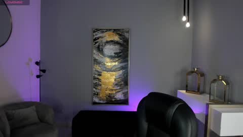 Madeline online show from March 2025 09:31:02 AM