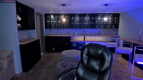 Madeline online show from March 2025 09:03:02 AM